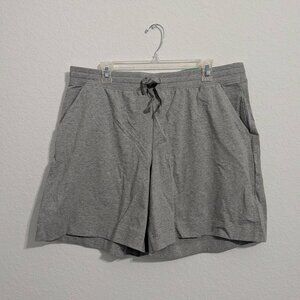 Karen Scott Women's Sport Short Smoke Grey Heat NWT (Size Large)